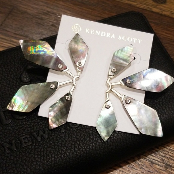 Kendra Scott Jewelry - Kendra Scott Malika Earrings